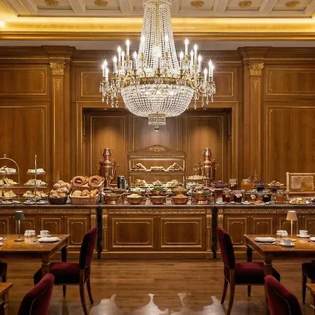 Aparthotel Siya *